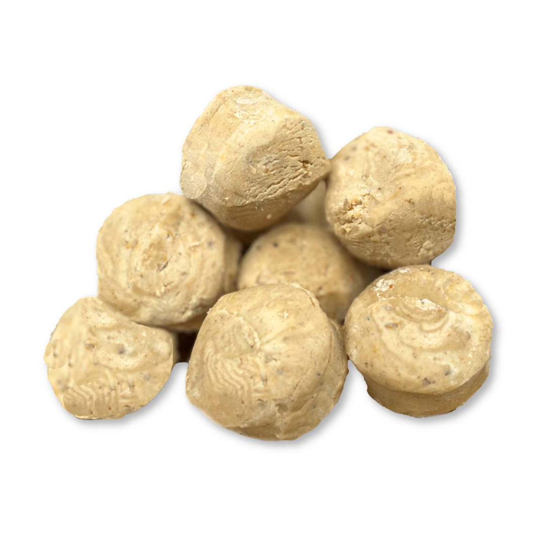 Suet Balls with Sunflower Hearts for Birds