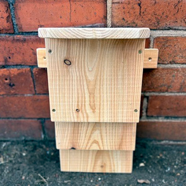 Kent Bat Box;Multi-chamber Kent Bat Box;Kent Bat Box can be mounted on walls or trees