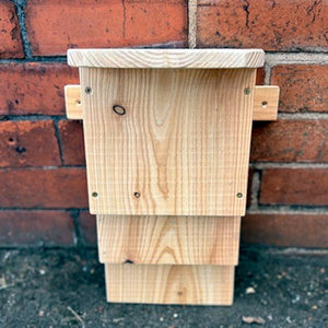 Kent Bat Box;Multi-chamber Kent Bat Box;Kent Bat Box can be mounted on walls or trees