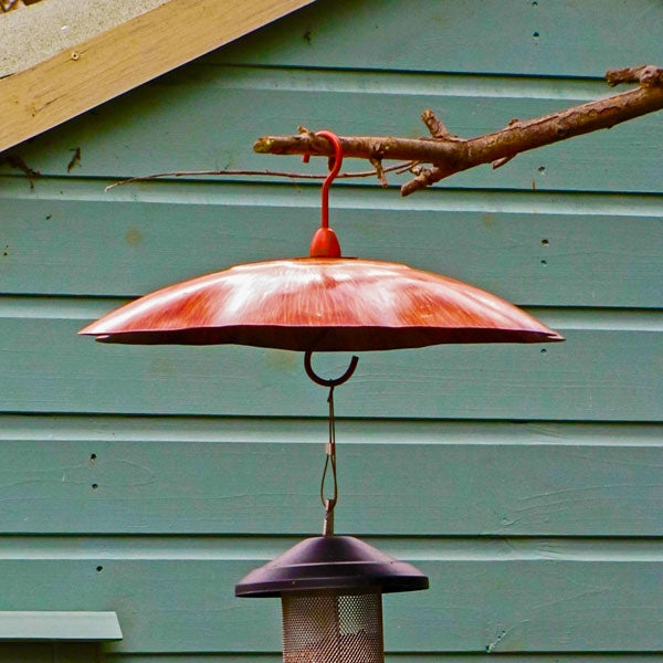 Heavy Duty Metal Squirrel Baffle;Hanging Squirrel Baffle Feeder Defender;Flower Shaped Metal Squirrel Defender;Easy Assemble Squirrel Baffle