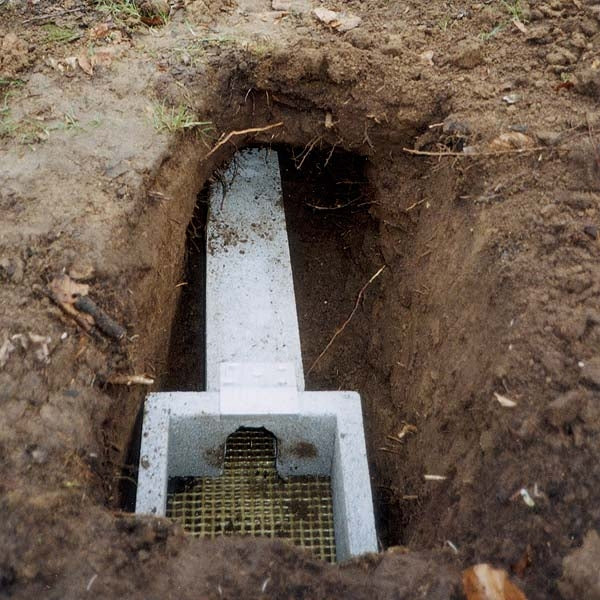 Schwegler Kingfisher and Sand Martin Nest Tunnel;Schwegler Kingfisher Tunnel<br>In situ prior to back filling