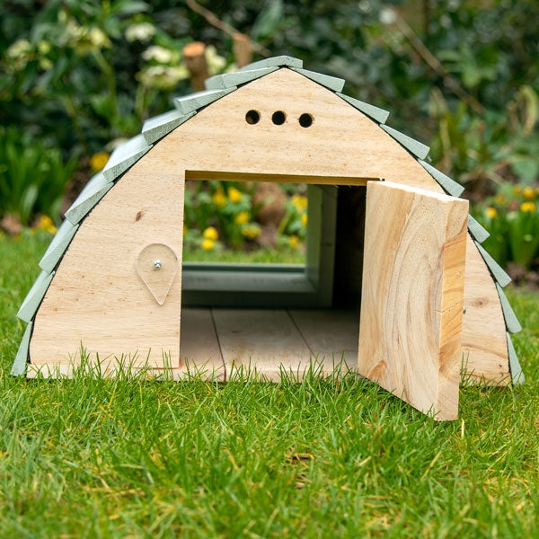 Dutch Barn Hedgehog House; Barn Hedgehog House; Easy access cleaning and inspection; Dutch Barn Hedgehog House
