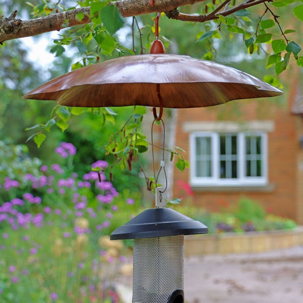 Heavy Duty Metal Squirrel Baffle;Hanging Squirrel Baffle Feeder Defender;Flower Shaped Metal Squirrel Defender;Easy Assemble Squirrel Baffle